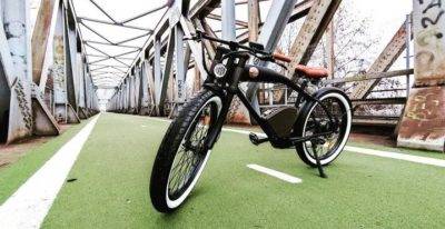elektrický retro bicykel Rayvolt CLubman Black